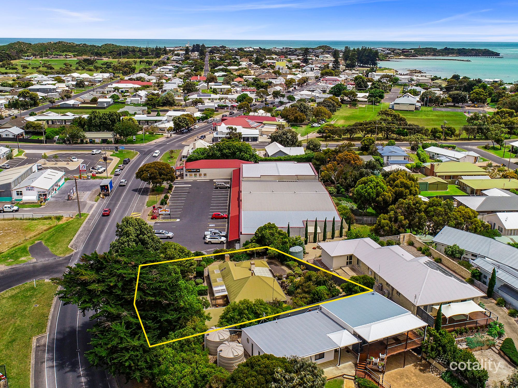 11 Main Rd, Robe, SA 5276