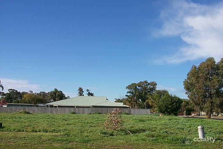 1c Leigh St, Dudley Park, WA 6210