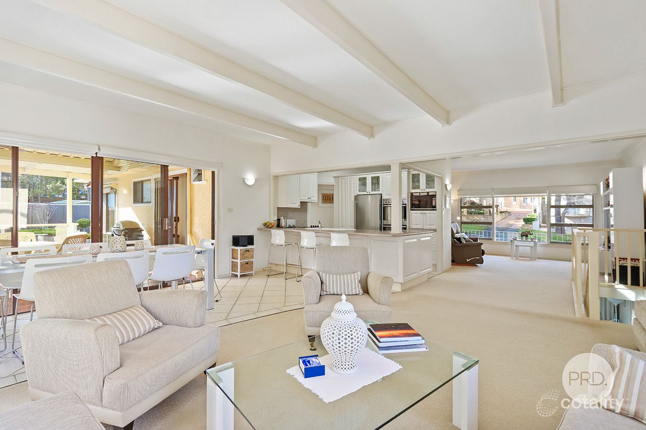 12 Boorara Ave, Oatley, NSW 2223