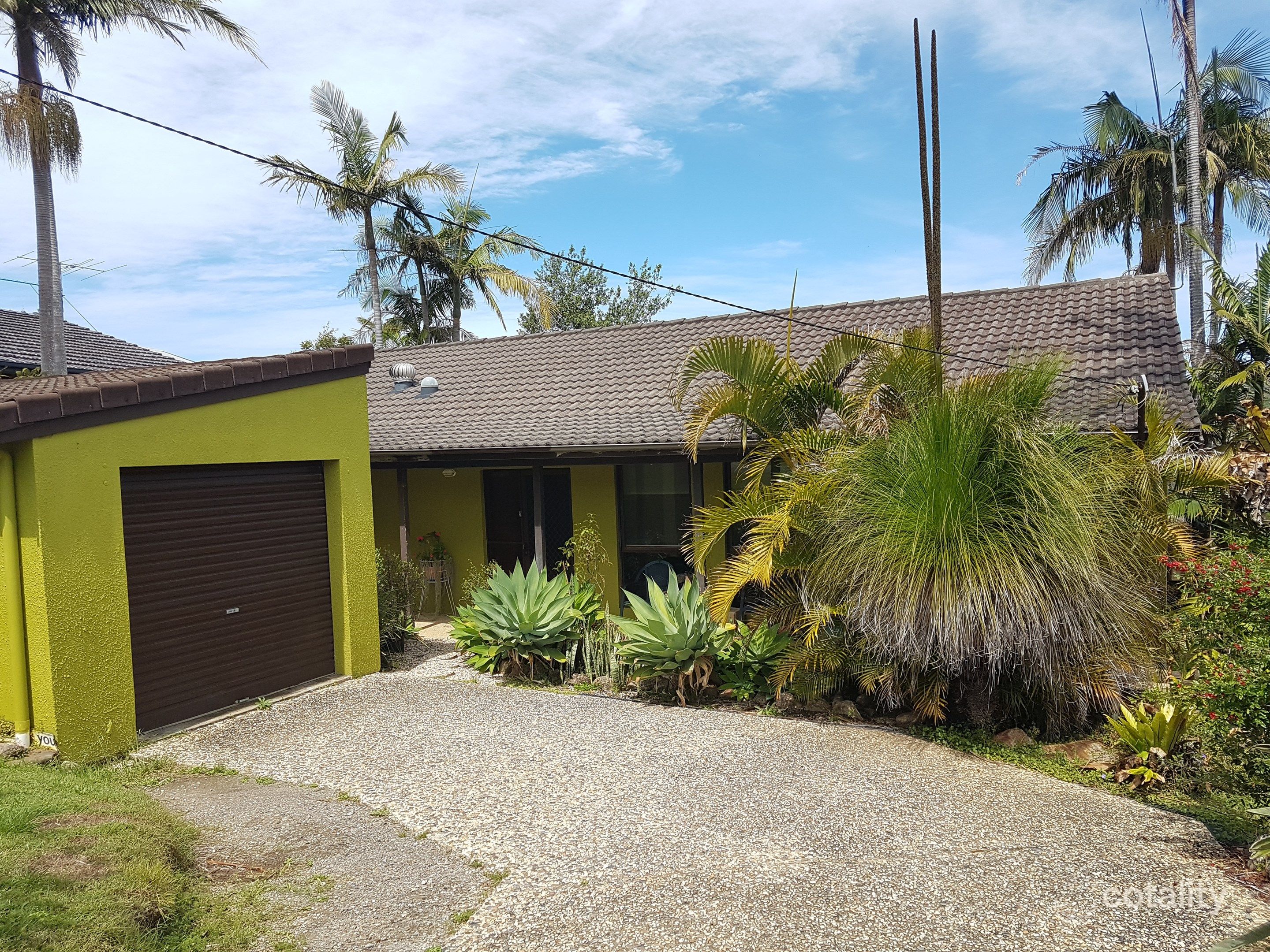 9 Laverty Cres, Scotts Head, NSW 2447