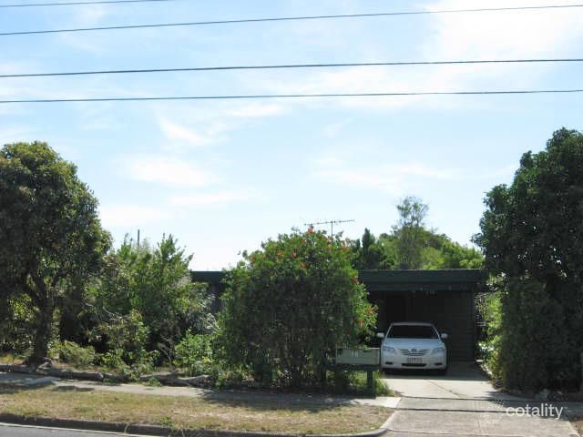 18 Boeing Rd, Strathmore Heights, VIC 3041