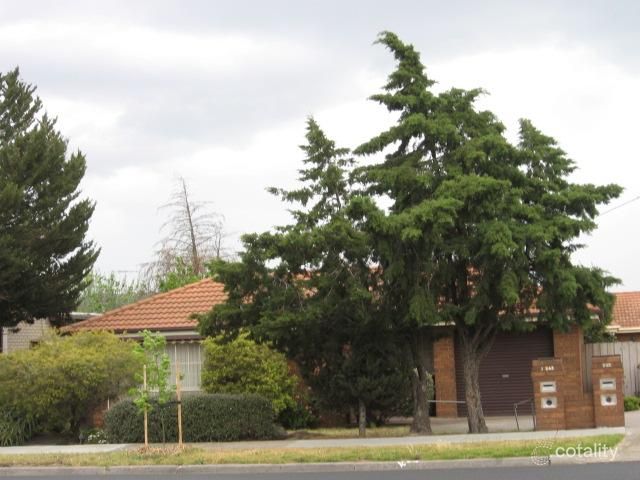 1/243 Main Rd W, St Albans, VIC 3021