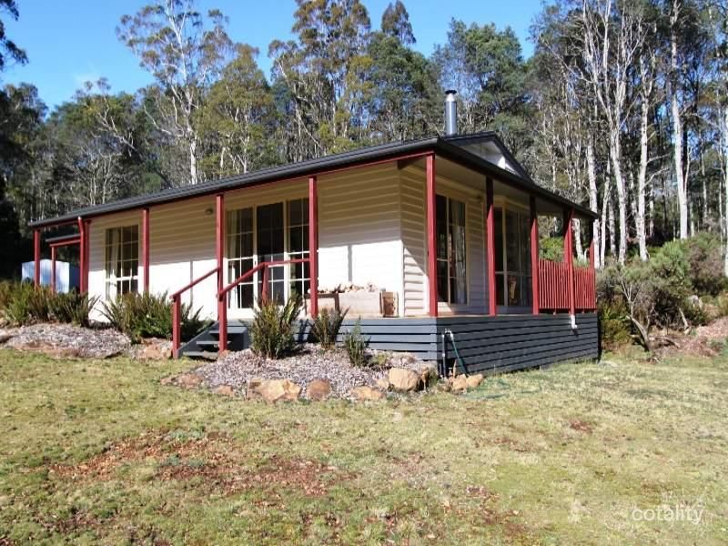 18 Lake Gairdner Rd, Moina, TAS 7310