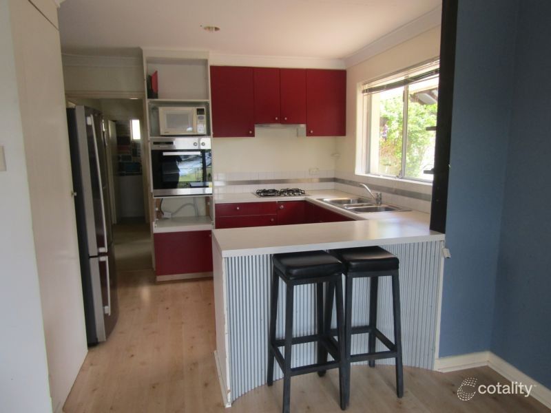 30b Whitley Cres, Karrinyup, WA 6018