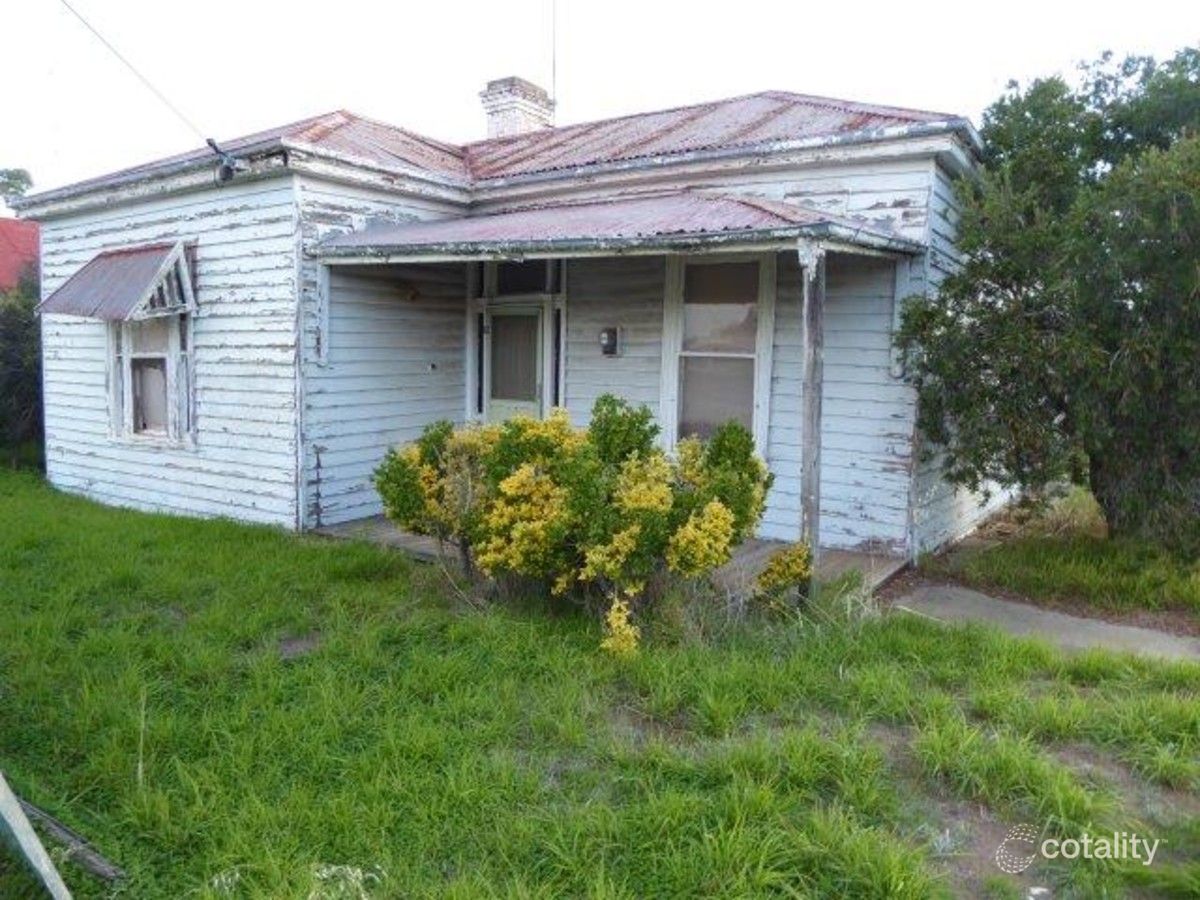 42 Anderson St, Warracknabeal, VIC 3393