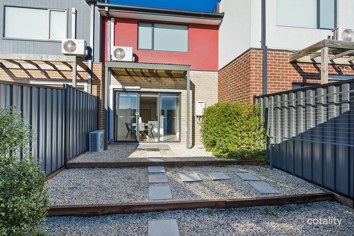 82 Baronial Way, Craigieburn, VIC 3064