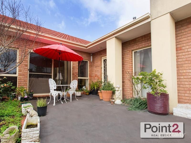 2/7 Mena St, Frankston, VIC 3199