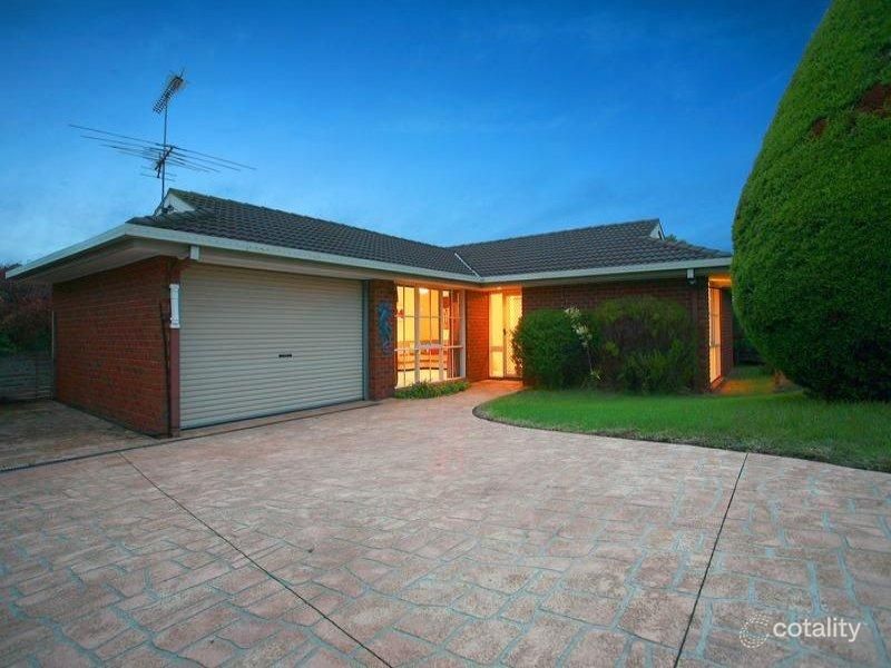 3 Herrington Ave, Carrum Downs, VIC 3201