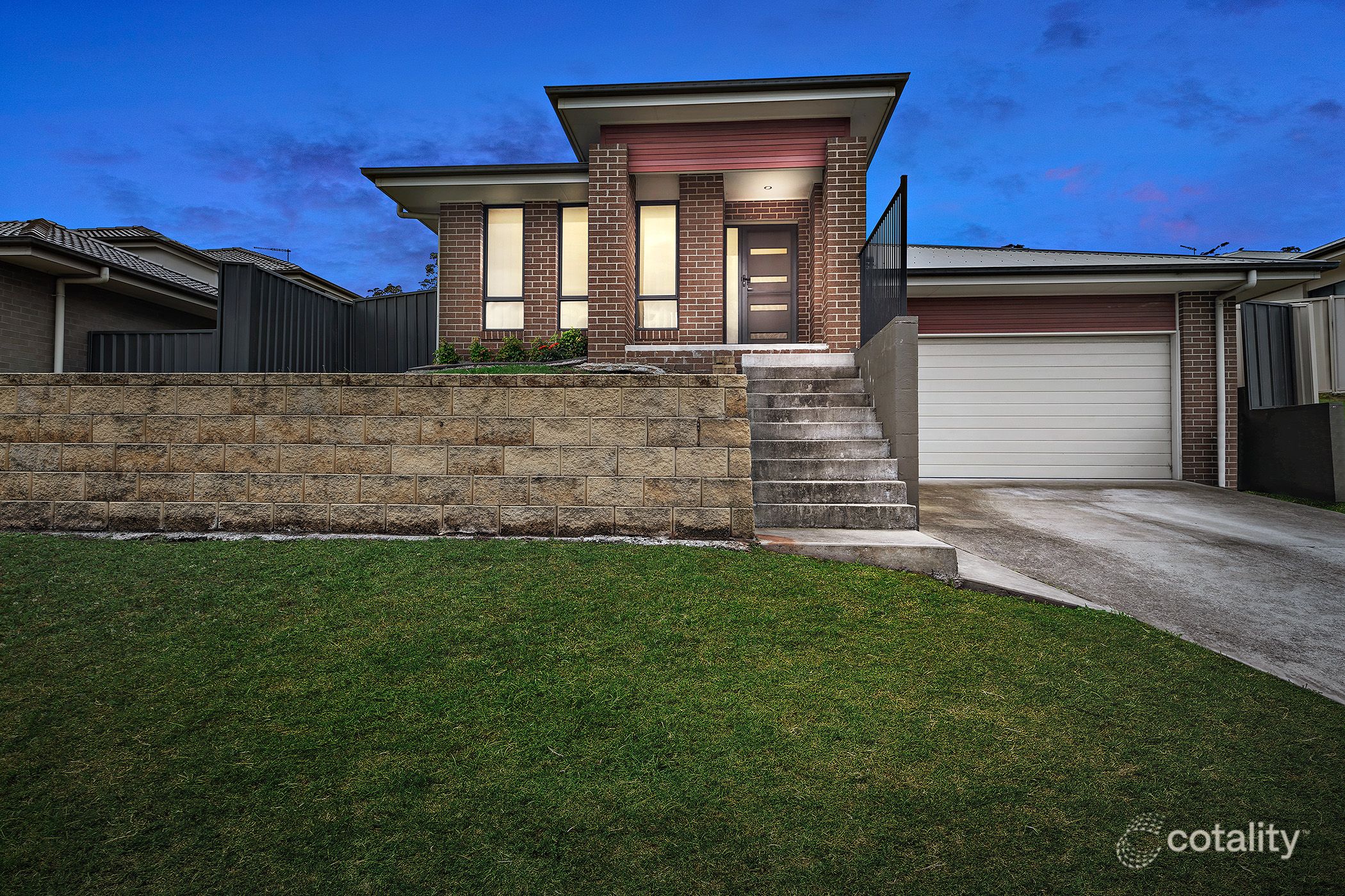 48 Blackwood Cct, Cameron Park, NSW 2285
