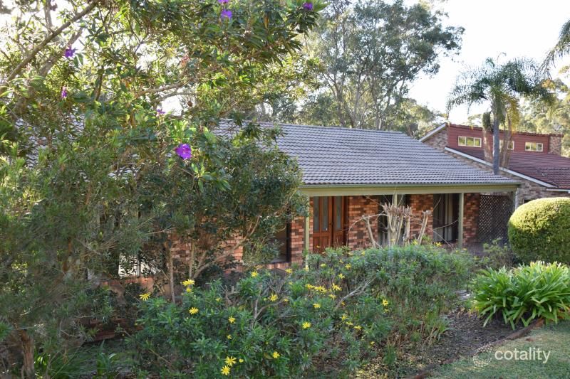 19 Dalwood Cl, Eleebana, NSW 2282