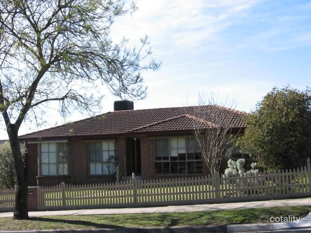 1/2 Hammence St, Glen Waverley, VIC 3150