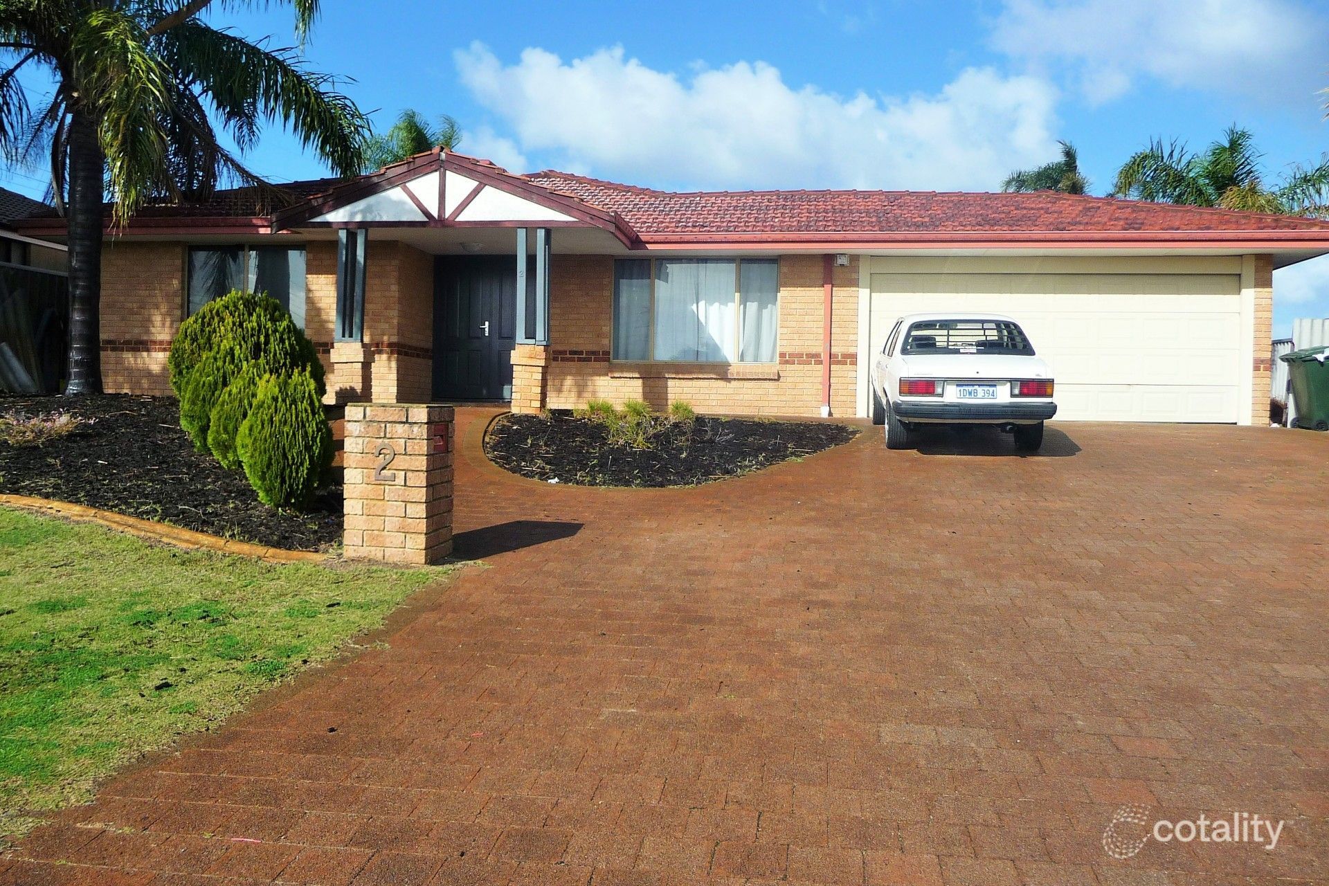 2 Minto Ct, Success, WA 6164