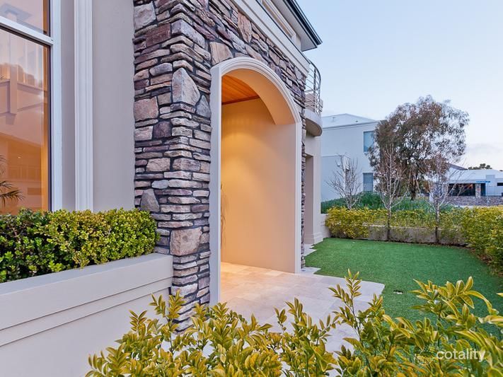 43 Alumni Tce, Churchlands, WA 6018