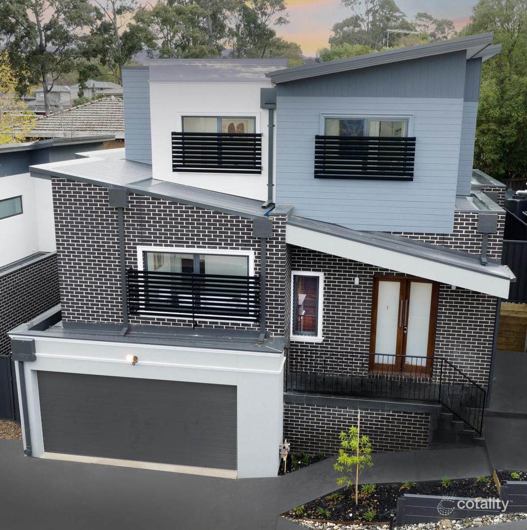 2 Hewa Pl, Berwick, VIC 3806