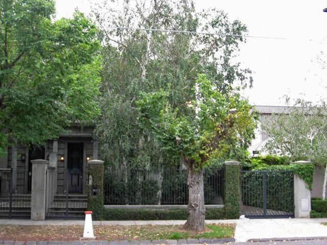 35 Irving Rd, Toorak, VIC 3142