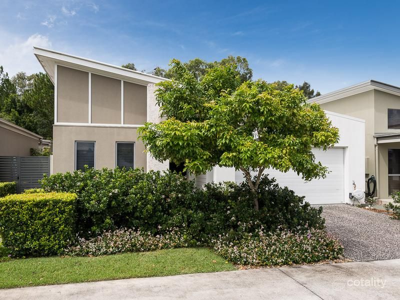 200/1 Halcyon Way, Hope Island, QLD 4212