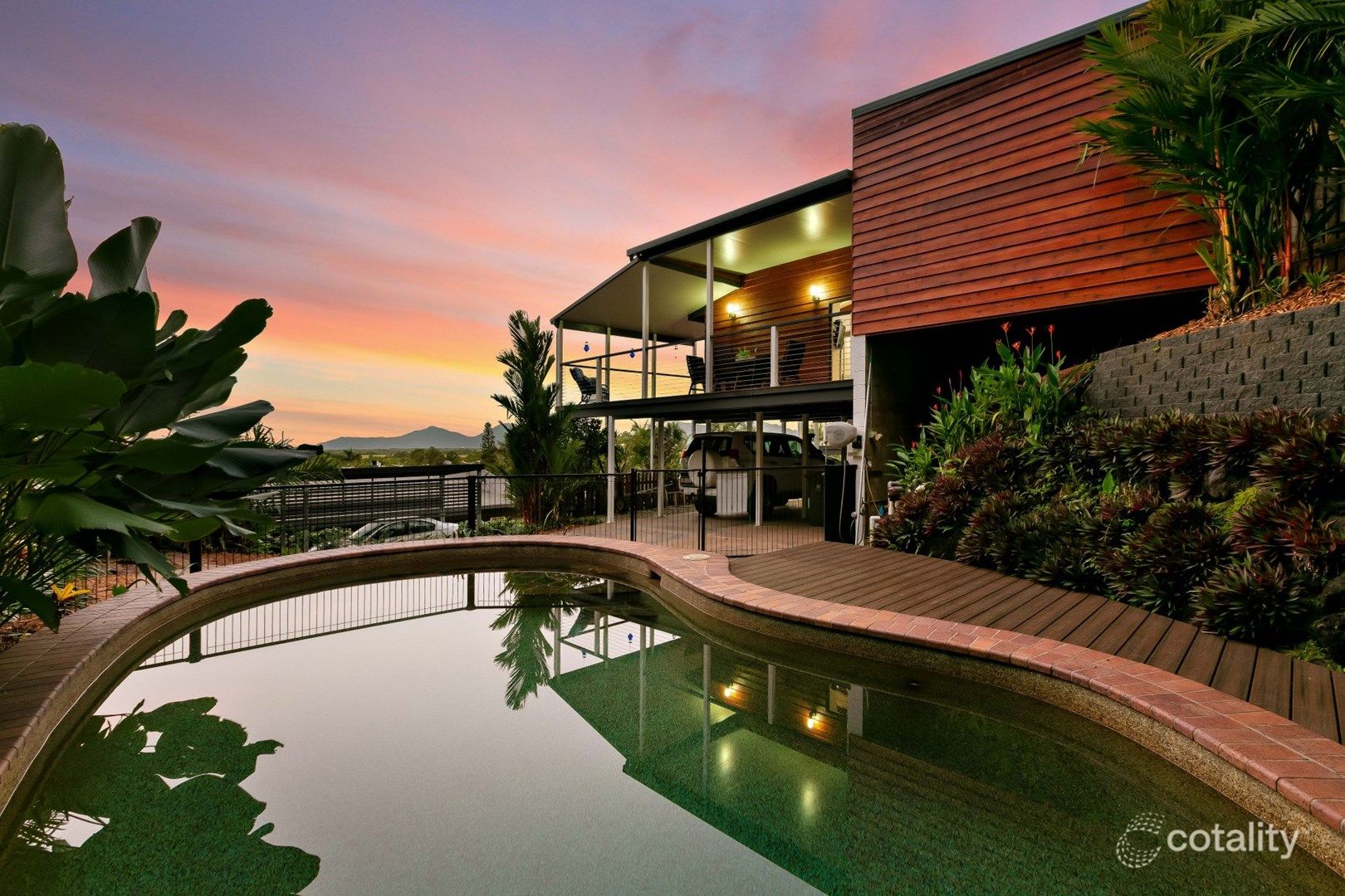 5 Kimanne Cl, Smithfield, QLD 4878