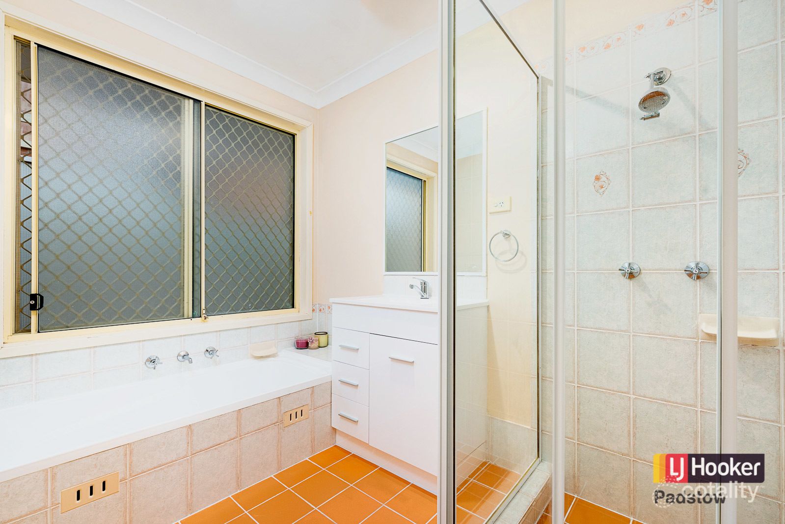 14 Gunners Mews, Holsworthy, NSW 2173