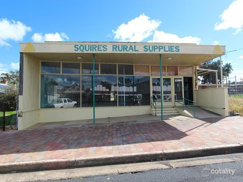 37 Albury St, Ashford, NSW 2361