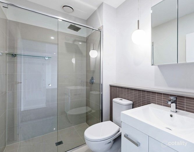 303/18 Tribeca Dr, Point Cook, VIC 3030