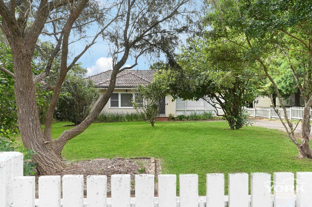 138 Tourist Rd, Rangeville, QLD 4350