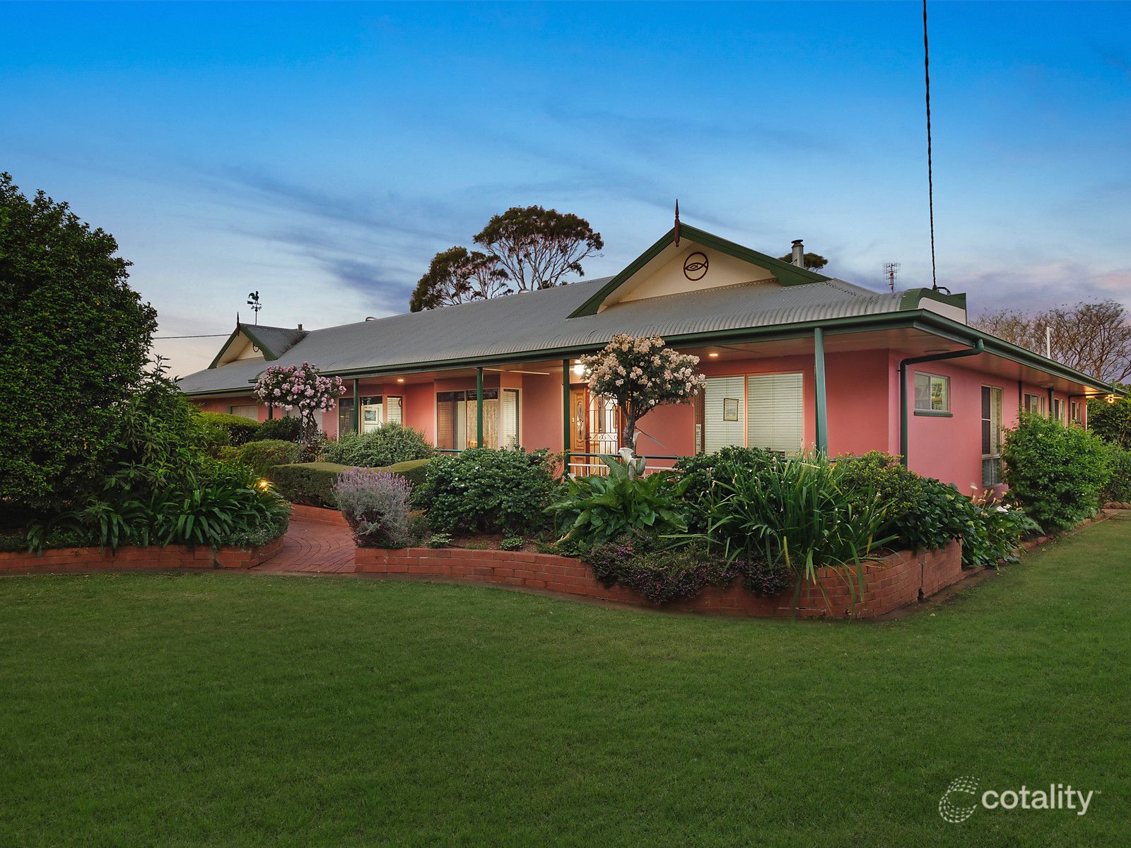 25 Wellcamp-Westbrook Rd, Wellcamp, QLD 4350