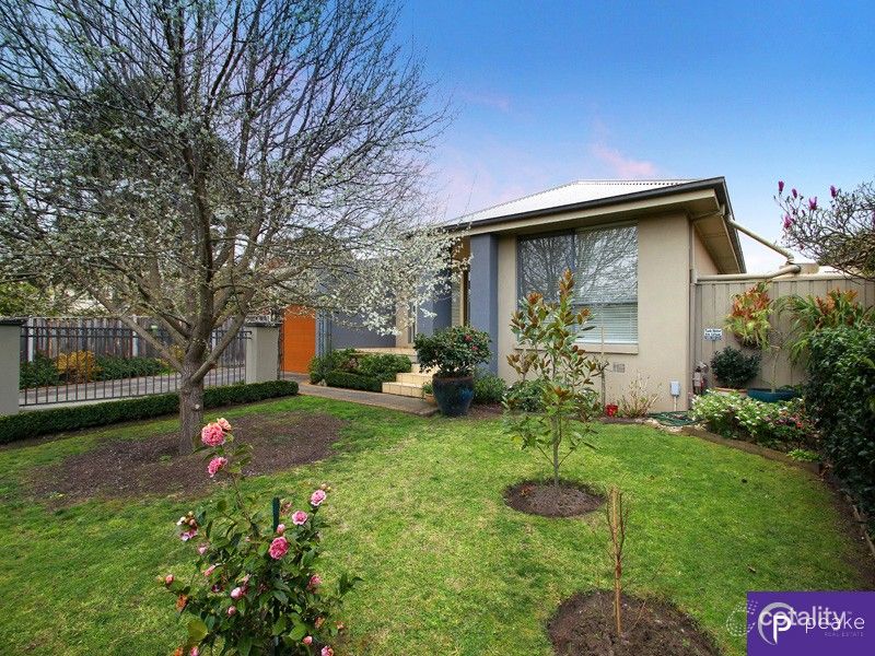 1/7 Campbell St, Berwick, VIC 3806