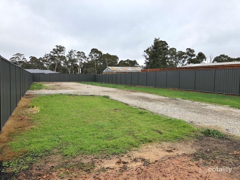 6 Hills Rd, Marong, VIC 3515