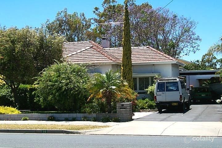 16 North Lake Rd, Alfred Cove, WA 6154