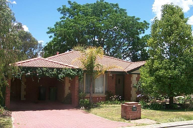 7 Foreshore Pl, Gosnells, WA 6110