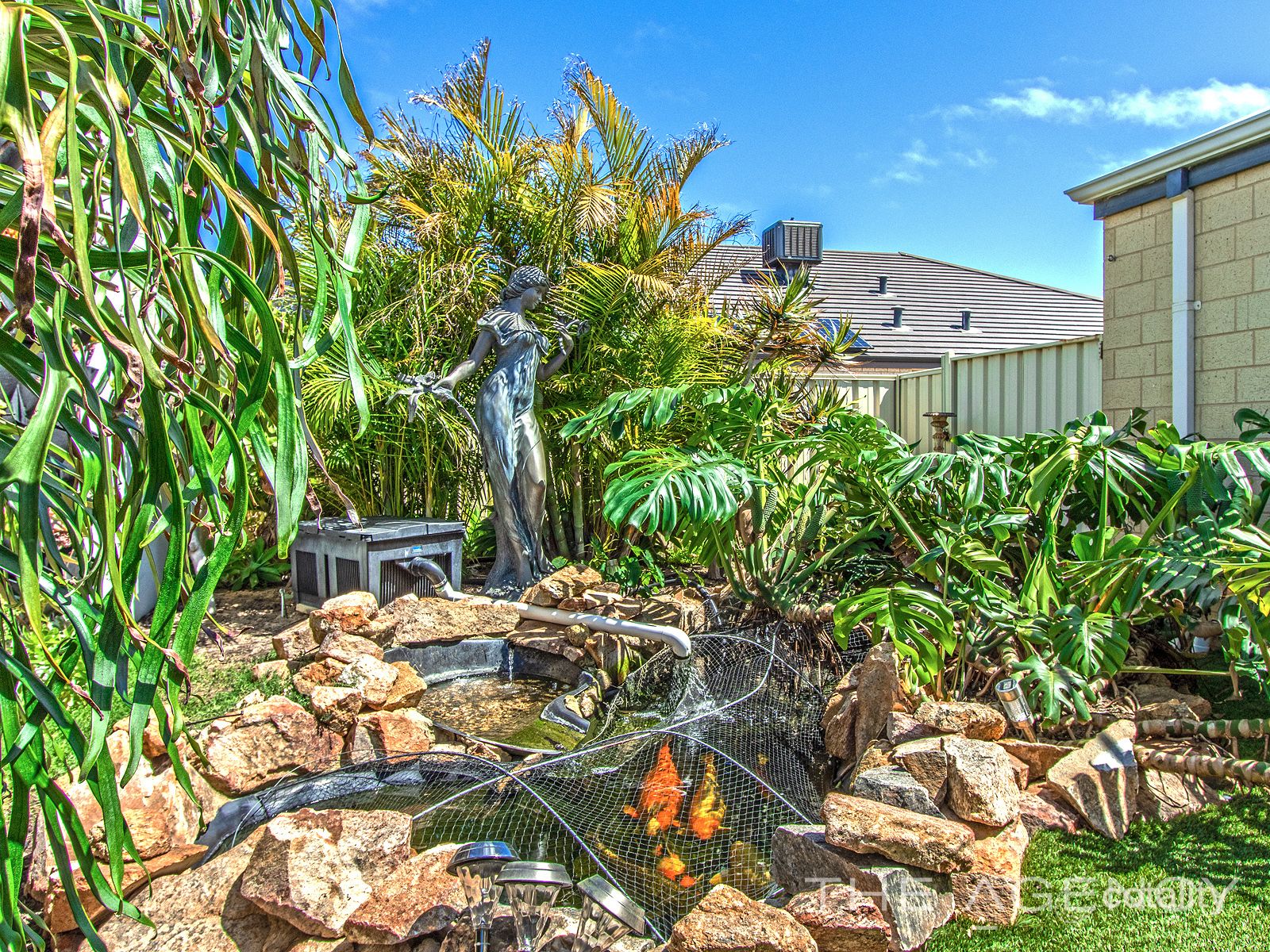 82 Bancoura Pkwy, Secret Harbour, WA 6173