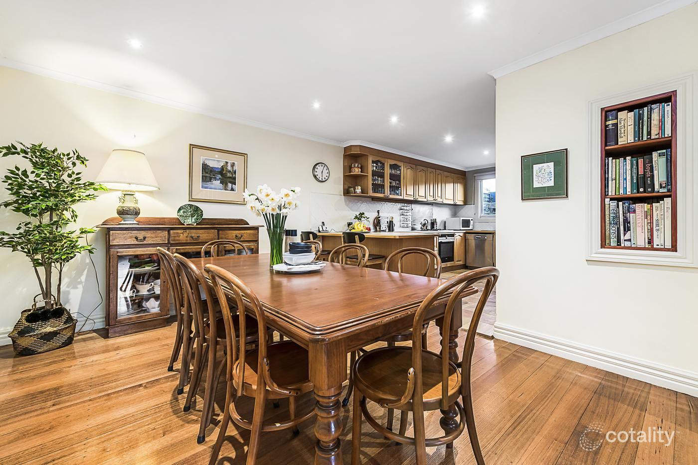 1/284 Warrigal Rd, Glen Iris, VIC 3146