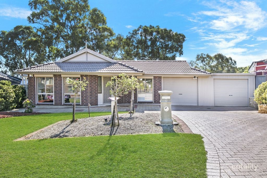 9 Houndsgate Ct, Onkaparinga Hills, SA 5163