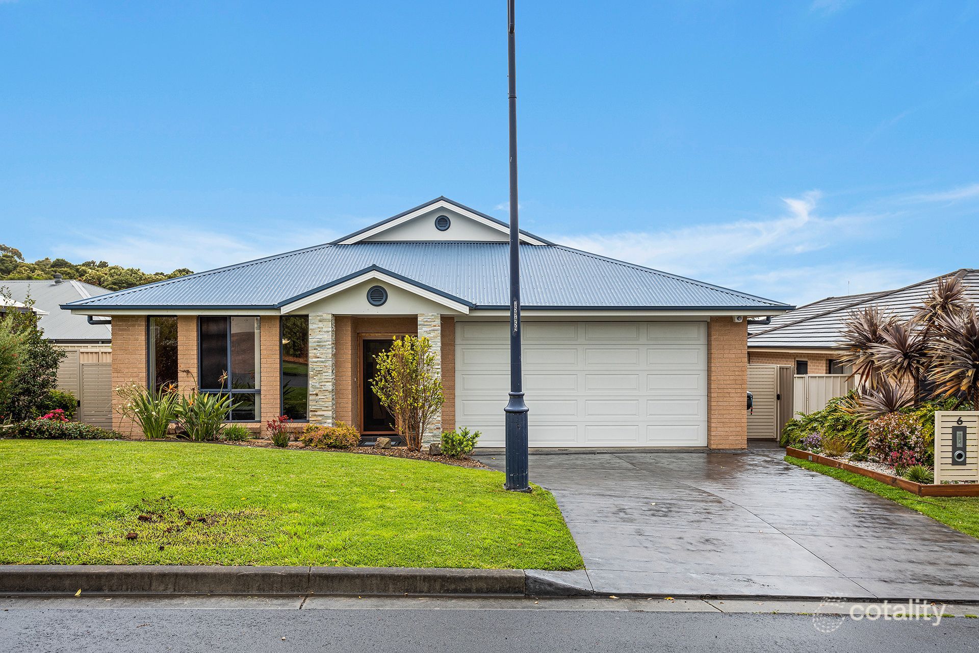 6 Woolgunyah Pkwy, Flinders, NSW 2529