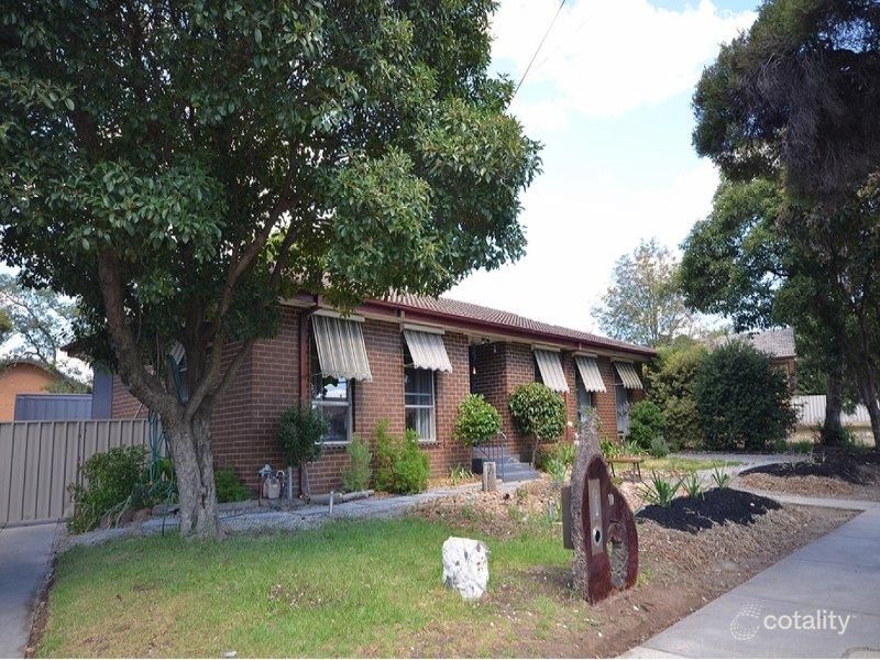 10 Hercules St, Long Gully, VIC 3550