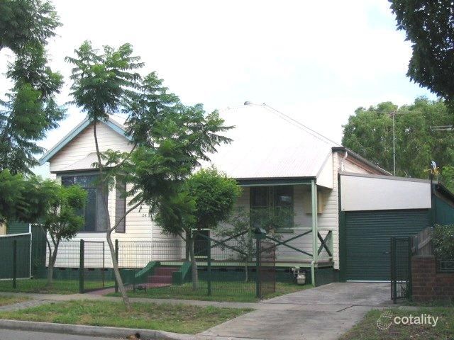 24 Henson Ave, Mayfield East, NSW 2304