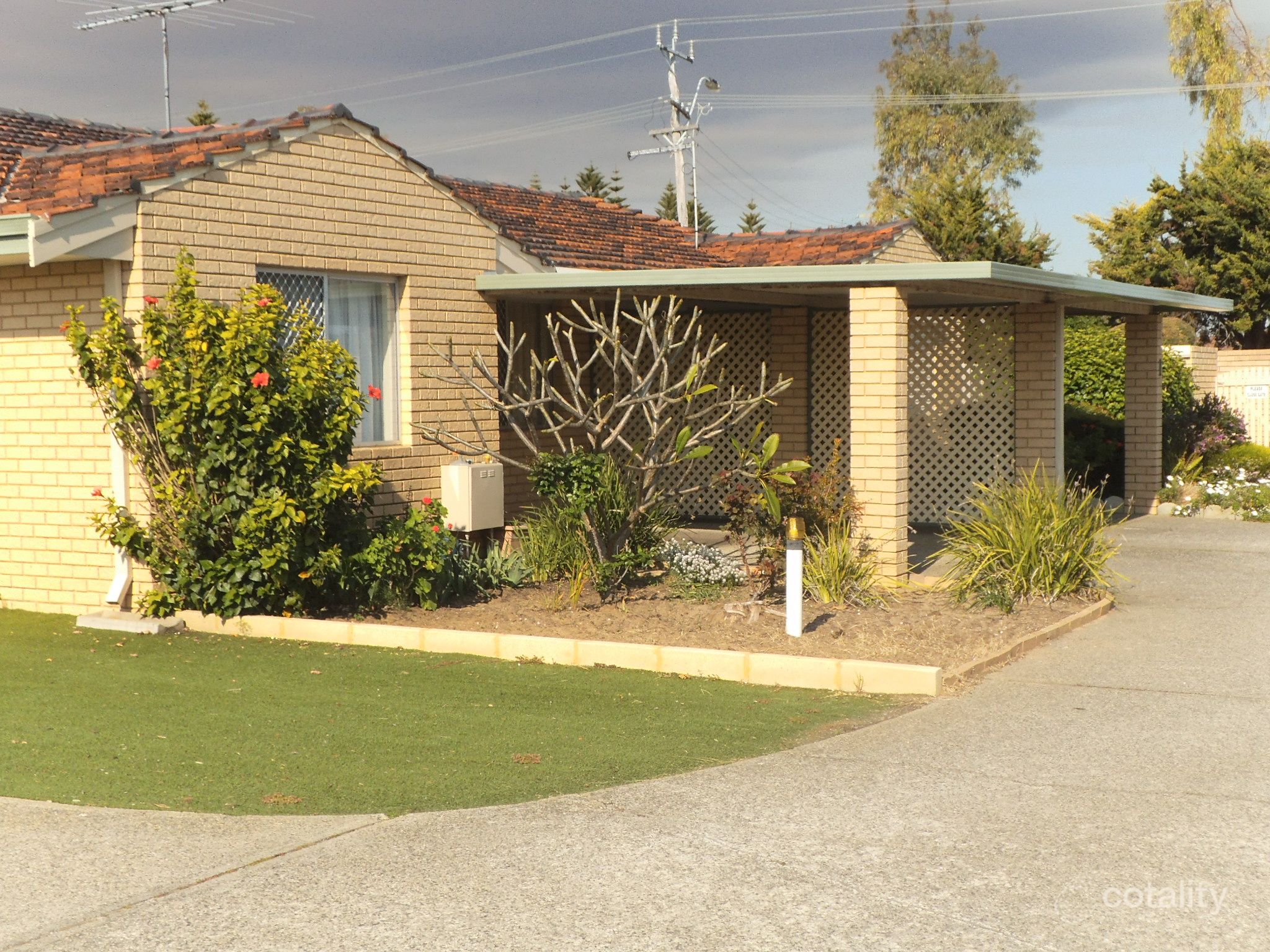 2/101 Simpson Ave, Rockingham, WA 6168