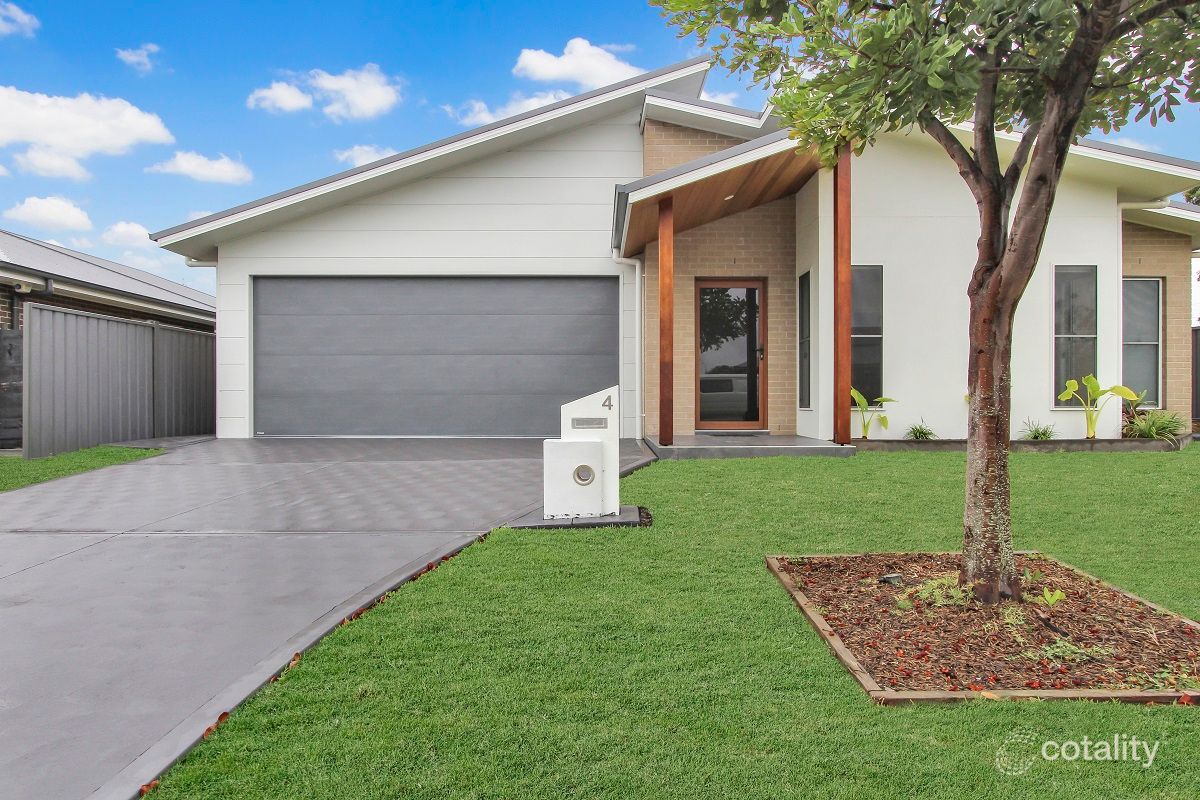 4 Lamb St, Boolaroo, NSW 2284