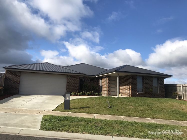 10 Albert St, Yinnar, VIC 3869