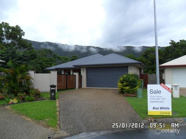 27 Altona St, Bentley Park, QLD 4869