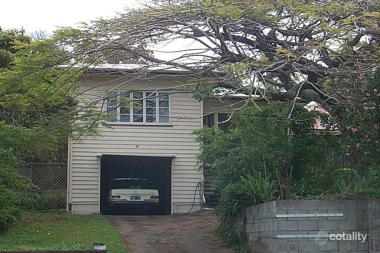 15 Benbow St, Tarragindi, QLD 4121