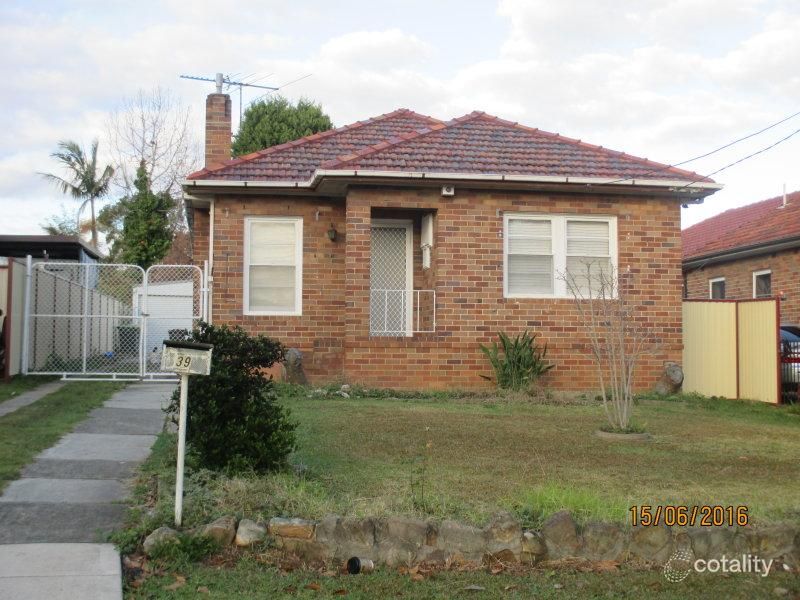 39 Jocelyn St, Chester Hill, NSW 2162