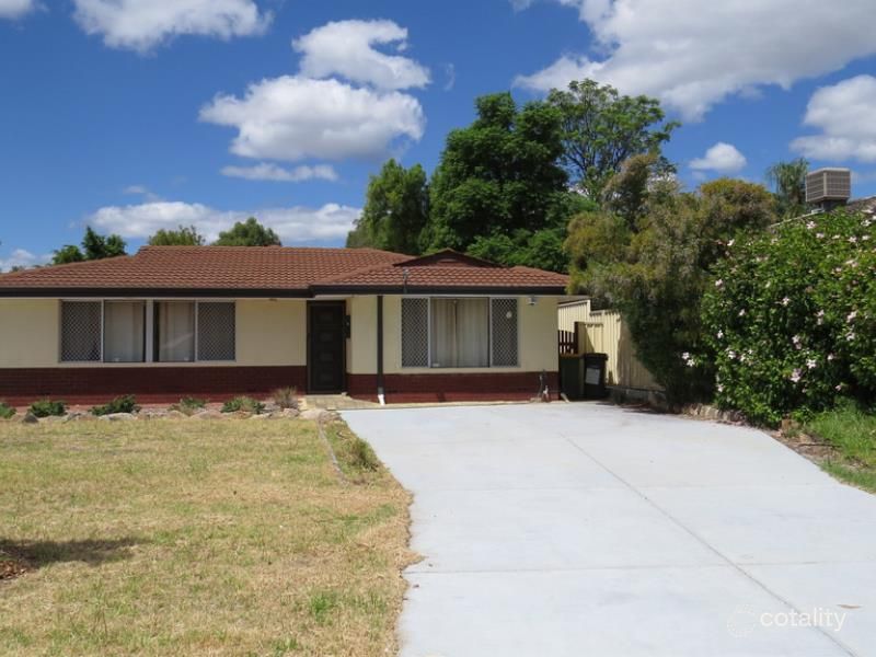 38a Schruth St N, Kelmscott, WA 6111