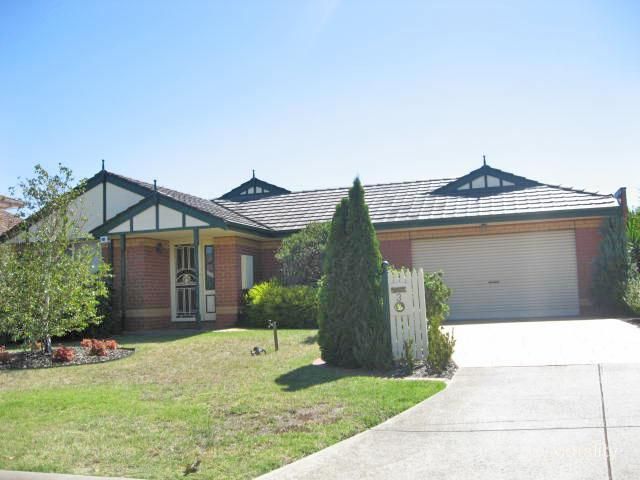 3 Bass Ct, Taylors Lakes, VIC 3038
