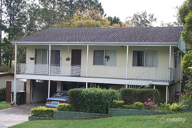 15 Balmore St, Indooroopilly, QLD 4068