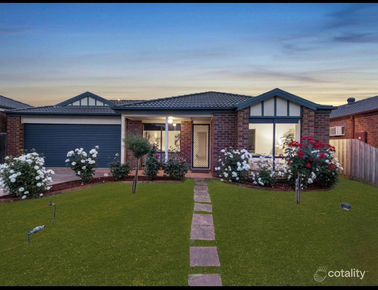2 Malfoy Mews, Cranbourne West, VIC 3977