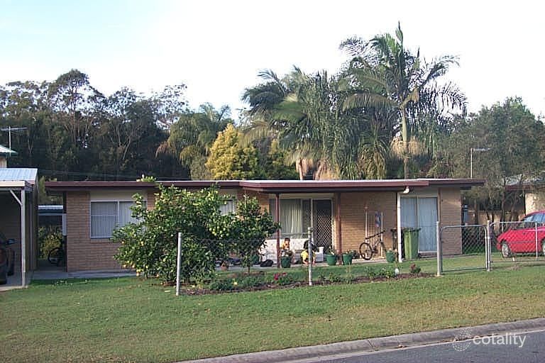 2 Dradani Ct, Elimbah, QLD 4516