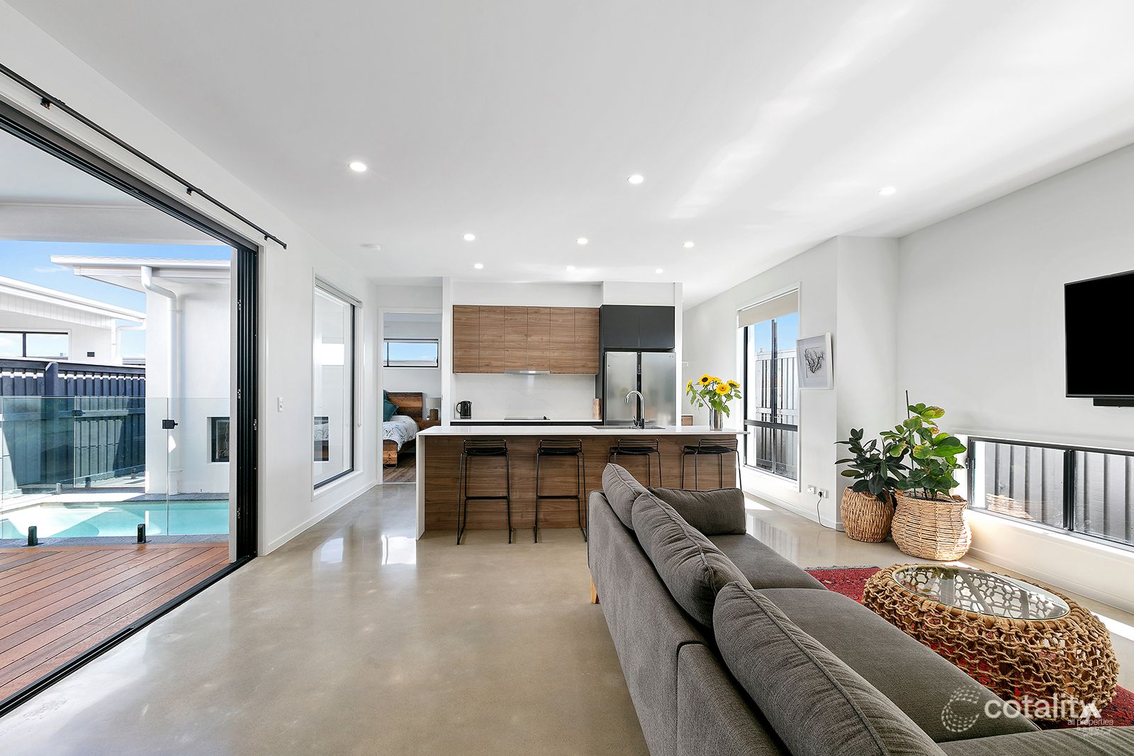 33 Bikini Ct, Bokarina, QLD 4575