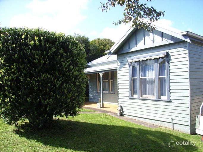 8 Earle St, Port Fairy, VIC 3284