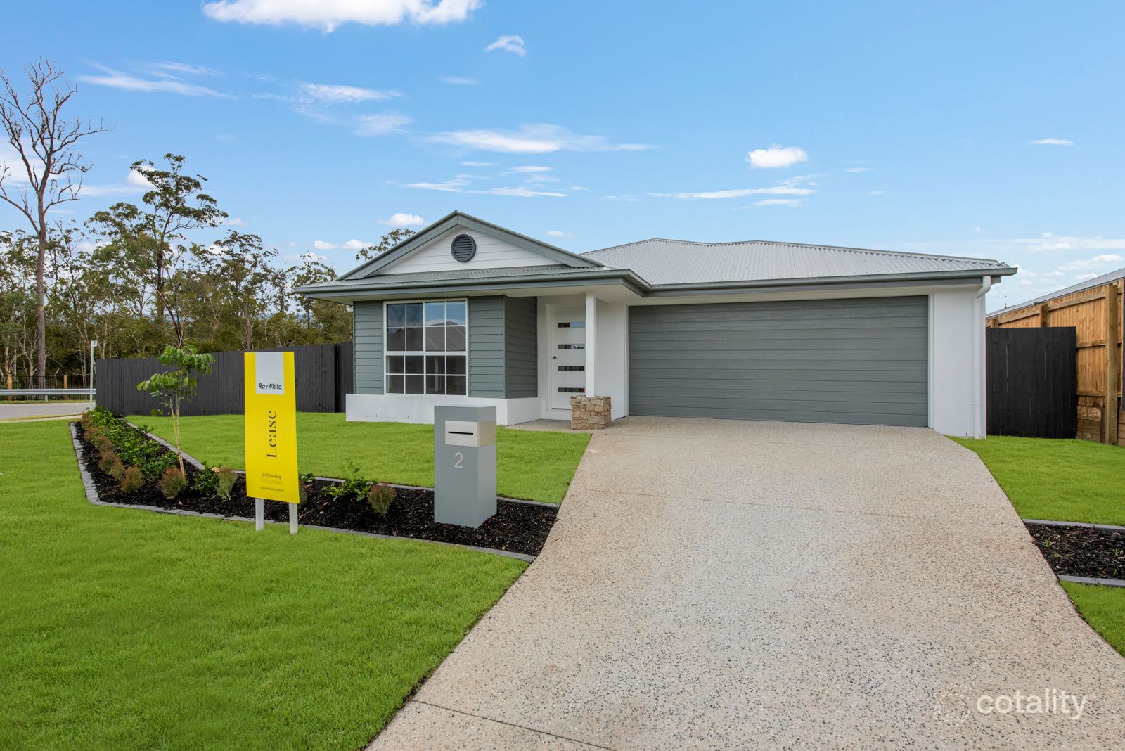 2 Juniper St, Logan Reserve, QLD 4133